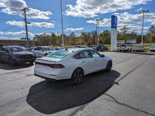 2025 Honda Accord Hybrid