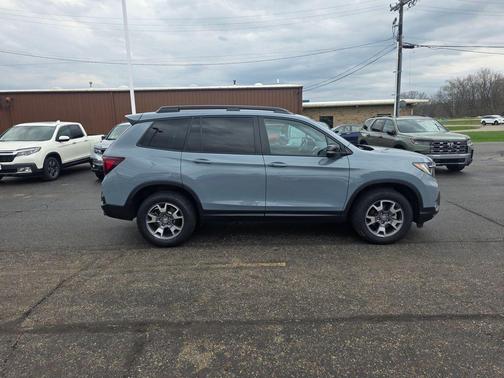 Sonic Gray Pearl 2023 Honda Passport TrailSport