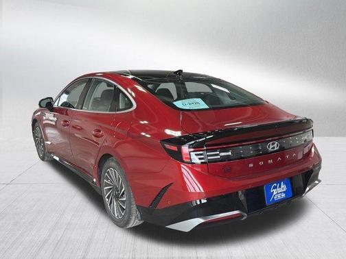 2024 Hyundai SONATA Hybrid Limited