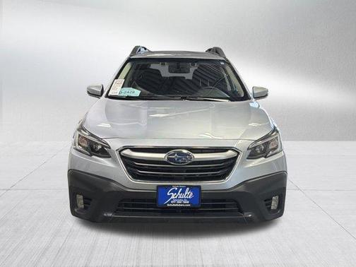 Ice Silver Metallic 2020 Subaru Outback Premium