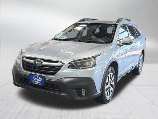 Ice Silver Metallic 2020 Subaru Outback Premium