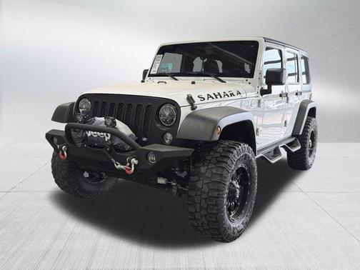 Bright White Clearcoat 2015 Jeep Wrangler Unlimited Sahara