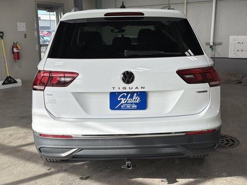 2024 Volkswagen Tiguan 2.0T SE