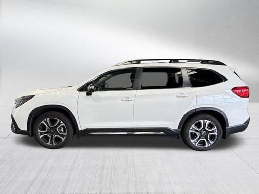 Crystal White Pearl 2023 Subaru Ascent Limited 7-Passenger