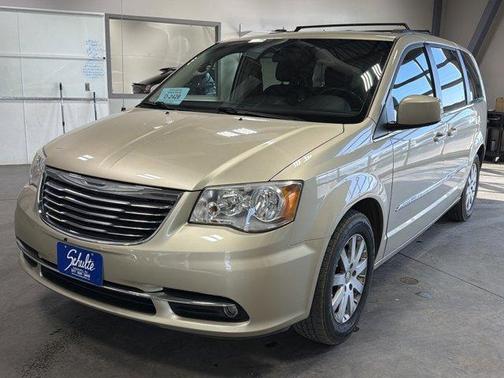 2011 Chrysler Town & Country Touring-L