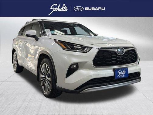 2021 Toyota Highlander Hybrid Platinum