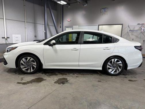 2025 Subaru Legacy Limited