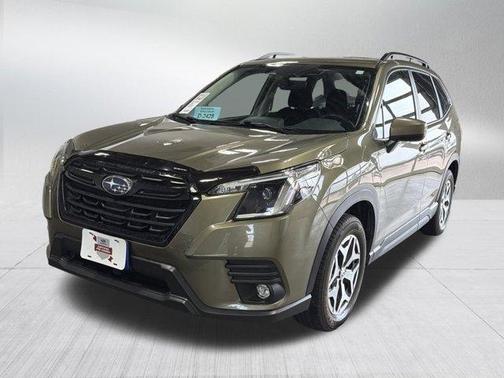 Autumn Green Metallic 2024 Subaru Forester Premium