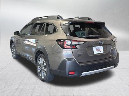 Brilliant Bronze Metallic 2023 Subaru Outback Limited