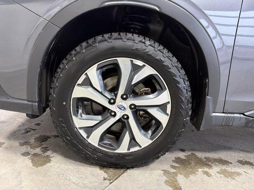 2022 Subaru Outback Touring