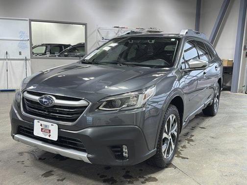 2022 Subaru Outback Touring