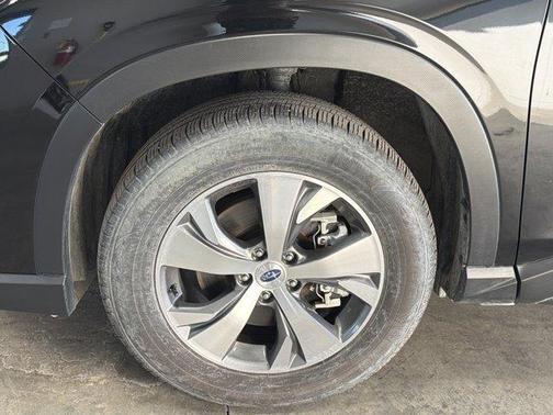 2024 Subaru Ascent Premium