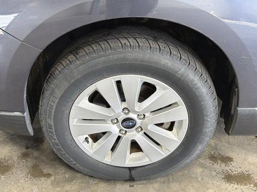 2017 Subaru Outback 2.5i