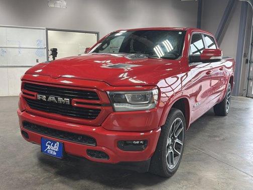 Flame Red Clearcoat 2019 RAM 1500 Laramie