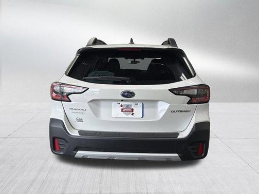Crystal White Pearl 2021 Subaru Outback Limited