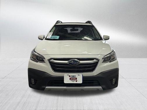 Crystal White Pearl 2021 Subaru Outback Limited