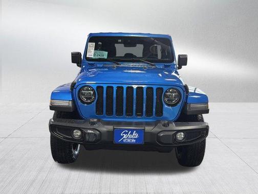 2022 Jeep Wrangler Unlimited Sahara Altitude