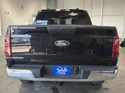 Agate Black Metallic 2025 Ford F-150 XLT