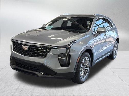 Silver Metallic 2025 Cadillac XT4 Premium Luxury