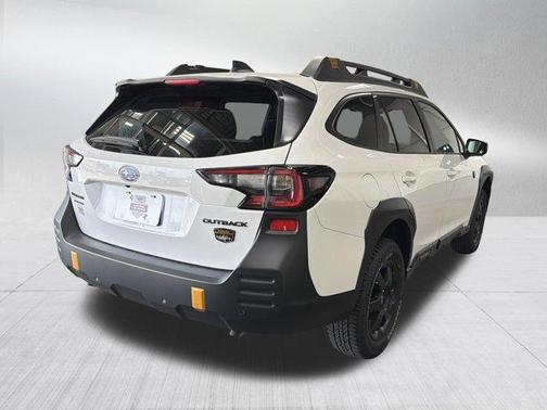 Crystal White Pearl 2025 Subaru Outback Wilderness