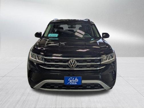 2022 Volkswagen Atlas 3.6L SE w/Technology