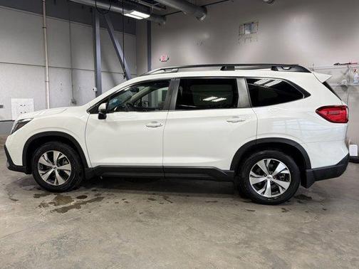 2023 Subaru Ascent Premium 8-Passenger