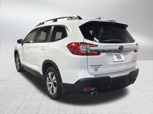 2023 Subaru Ascent Premium 8-Passenger