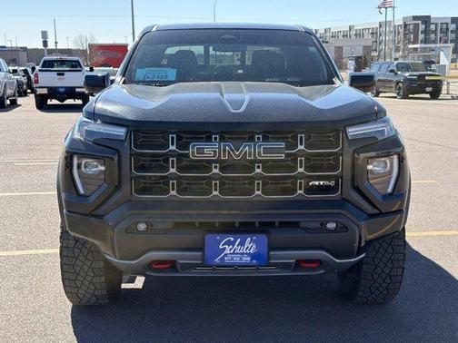 2023 GMC Canyon AT4