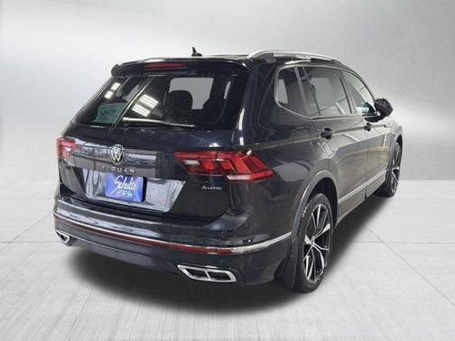 2022 Volkswagen Tiguan 2.0T SEL R-Line
