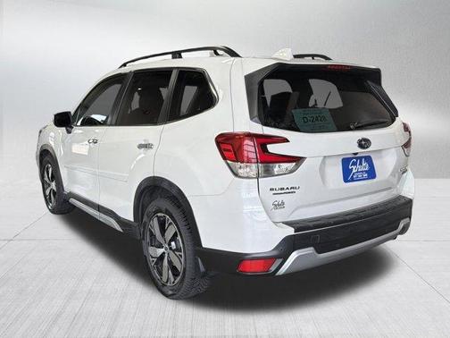 Crystal White Pearl 2019 Subaru Forester Touring