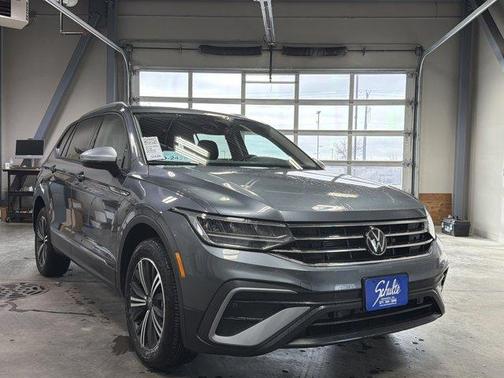 2024 Volkswagen Tiguan 2.0T Wolfsburg Edition