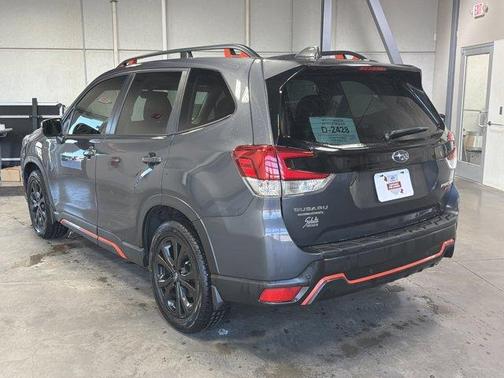 Magnetite Gray Metallic 2022 Subaru Forester Sport