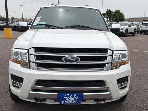 White Platinum Tri-Coat Metallic 2017 Ford Expedition EL Platinum