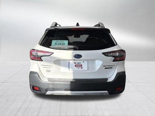 2025 Subaru Outback Touring