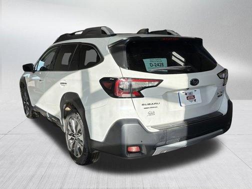 2025 Subaru Outback Touring
