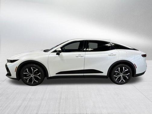 2023 Toyota Crown XLE