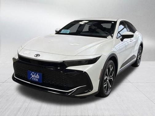 2023 Toyota Crown XLE