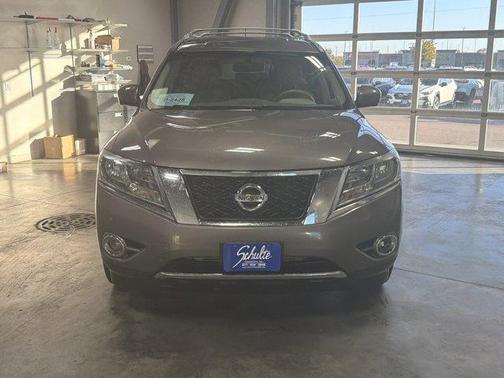 2013 Nissan Pathfinder Platinum