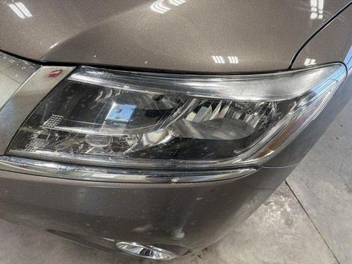 2013 Nissan Pathfinder Platinum