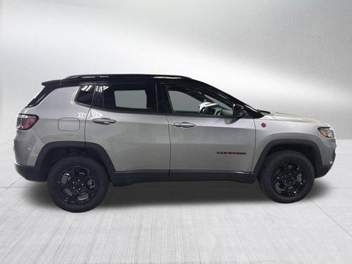 Billet Silver Metallic Clearcoat 2023 Jeep Compass Trailhawk