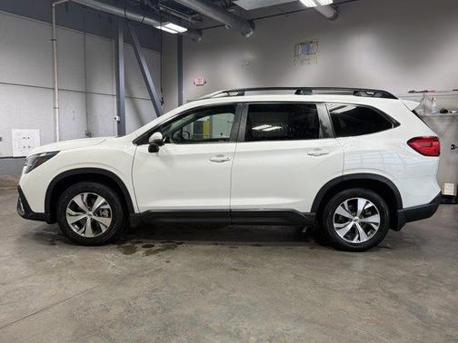 2023 Subaru Ascent Premium 8-Passenger