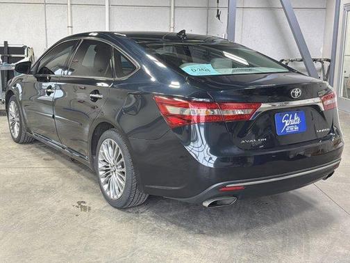 2016 Toyota Avalon Limited