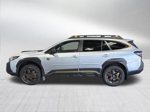Ice Silver Metallic 2025 Subaru Outback Wilderness