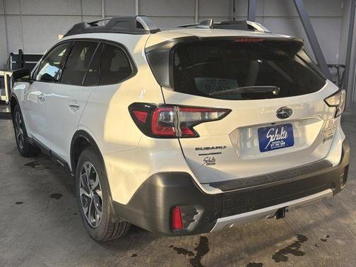 2020 Subaru Outback Touring