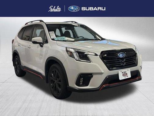 Crystal White Pearl 2022 Subaru Forester Sport