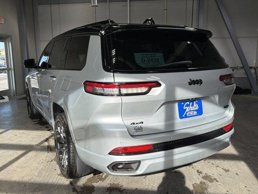 2025 Jeep Grand Cherokee L Summit