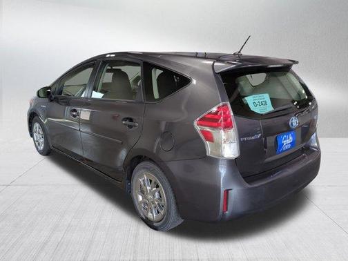 2015 Toyota Prius v Two