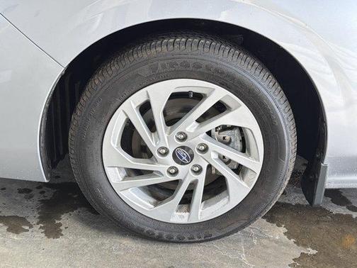 2025 Subaru Impreza Base