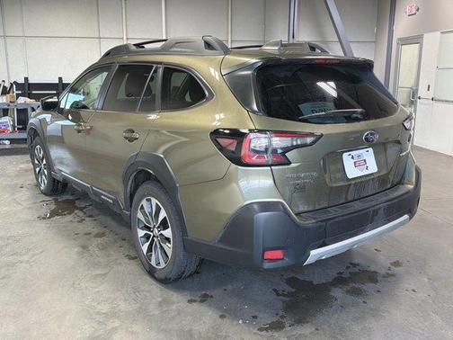 Autumn Green Metallic 2024 Subaru Outback Limited