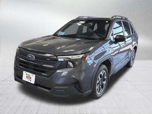 Magnetite Gray Metallic 2025 Subaru Forester